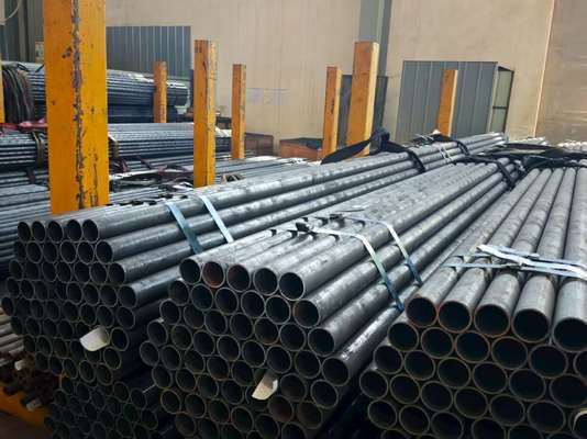 Bezszwowe rurki kotłowe ASTM A106 Stal węglowa 1,2-20 mm grubość