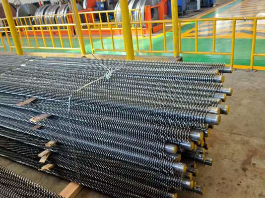 Rura spiralna z żebrami, spawana wysoką częstotliwością, odporna na wysokie ciśnienie i temperaturę, zgodna ze standardem ASME