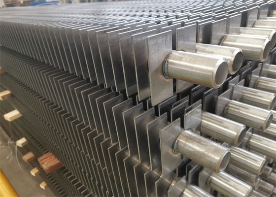 Kocioł z żebrowanymi rurami typu H z właściwościami samoczyszczącymi, odzyskiwanie ciepła odpadowego spalin i funkcje przeciwzużyciowe