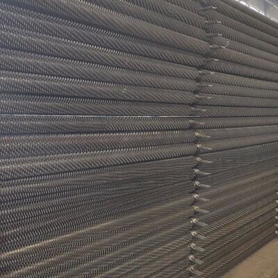 Węglowa stalowa spiralna rurka z płetwami dla zwiększonej efektywności transferu ciepła z dostosowanymi specyfikacjami