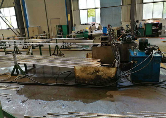 Rura ze stali nierdzewnej do wytrawiania stopów niklu ASME SB677 ASTM B674 UNS N08904 904L