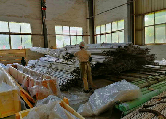 Materiał Tp316l Bezszwowa powierzchnia do wyżarzania rur wytrawiających ze stali nierdzewnej