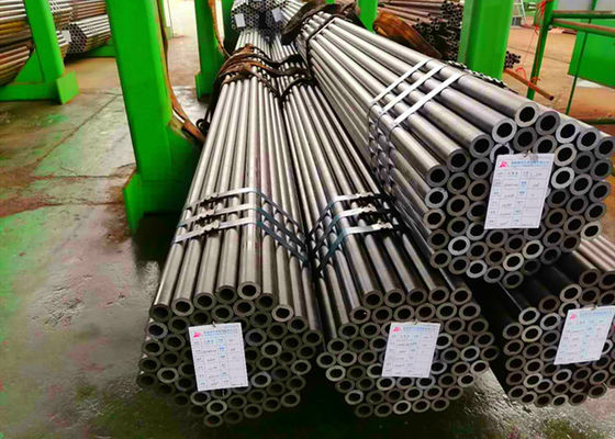 Rura bezszwowa ze stali węglowej ciągniona na zimno ASTM A179 19,05 * 2,11 * 6000 mm Min. Ściana