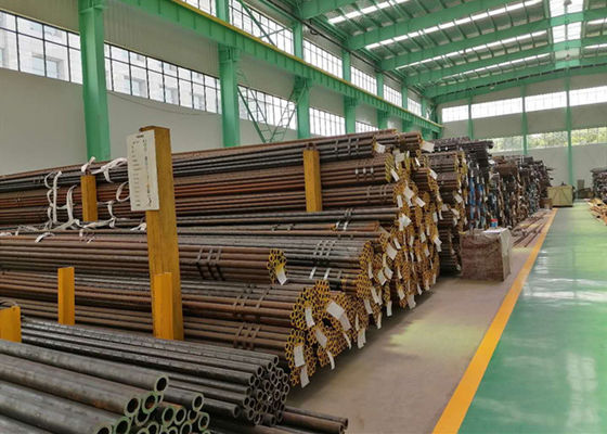 Przemysł chemiczny Rura ze stopu niklu ASME SB677 ASTM B677 B674 UNS N08904 904L 1.4539