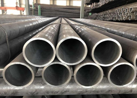 Struktura Rura bezszwowa ze stali węglowej ciągniona na zimno SA106 SA 210 A1 10 - 168 Mm Zewnętrzna