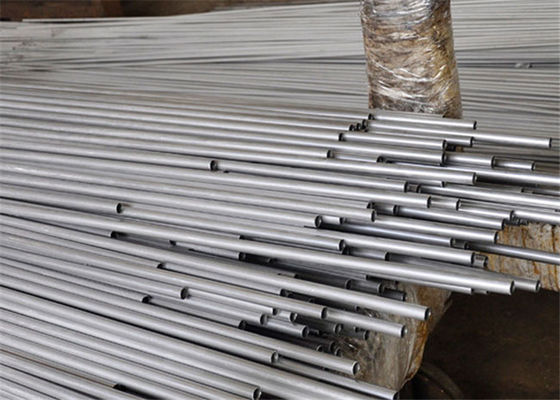 Rury kotłowe bez szwu wysokociśnieniowego ASTM A192 lakierowane na czarno